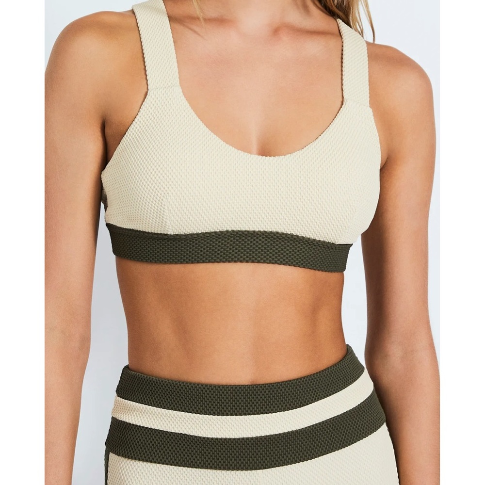 Devon Windsor Workout Set